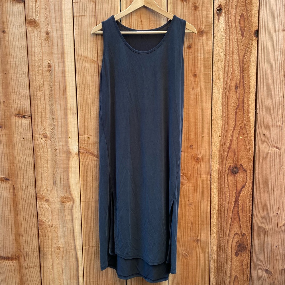 Clutch long black dress